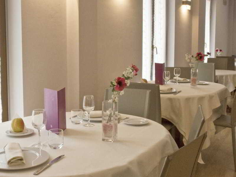 Ayre Hotel Alfonso II Овьедо Ресторан фото